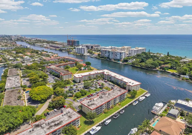 Homes for sale in Lighthouse Point, FL | 3050 Ne 48th Ct #305, Lighthouse Point, FL 33064 | MLS# B26025758