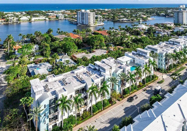 35th image of 335 Se 6th Ave #304, Delray Beach, FL 33483 | MLS# B26025811