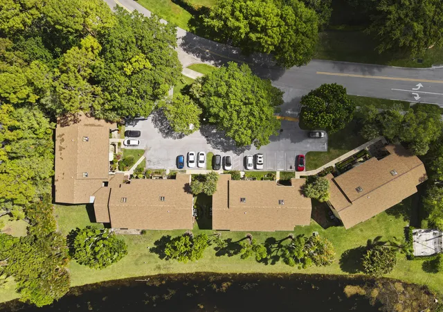 43rd image of 12970 Dartford Trl #6, Wellington, FL 33414 | MLS# B26025926