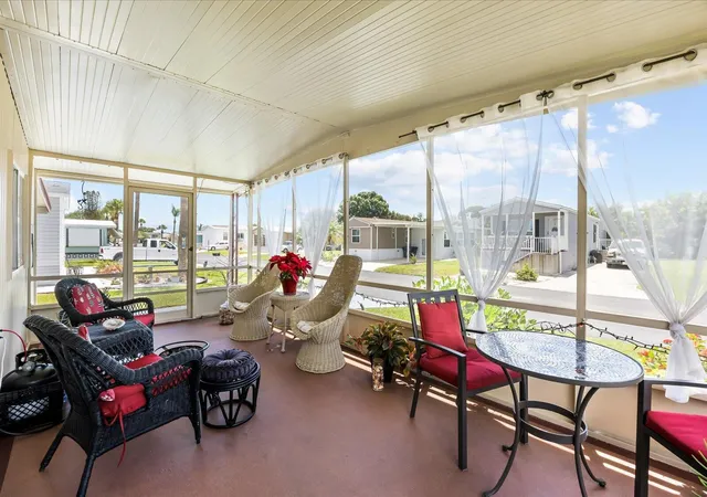 4th image of 69 Manor Dr, Fort Pierce, FL 34982 | MLS# B26025977