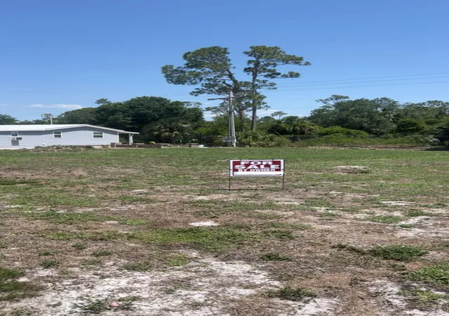 2nd image of 317 S Shrub Ln Ln S, North Fort Myers, FL 33917 | MLS# B26026029