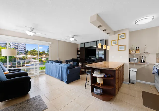 Homes for sale in Fort Lauderdale, FL | 2825 Ne 33rd #201, Fort Lauderdale, FL 33308 | MLS# B26026024