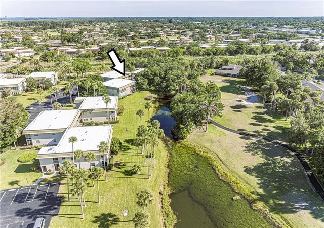 Homes for sale in Vero Beach, FL | 3 Vista Gardens Trl #203, Vero Beach, FL 32962 | MLS# B26026133
