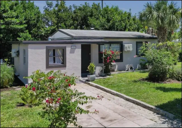 Homes for sale in Pompano Beach, FL | 1465 Ne 27th St, Pompano Beach, FL 33064 | MLS# B26026136
