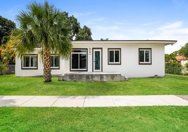 4th image of 4701 Sw 7Th St, Miami, FL 33134 | MLS# B26026146