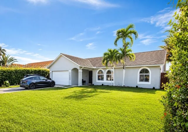 Photo 1 of Single family home for sale at 15046 Sw 148th Pl, Miami, FL 33196 | MLS# A12015465 | Listing updated on 2026-08-22