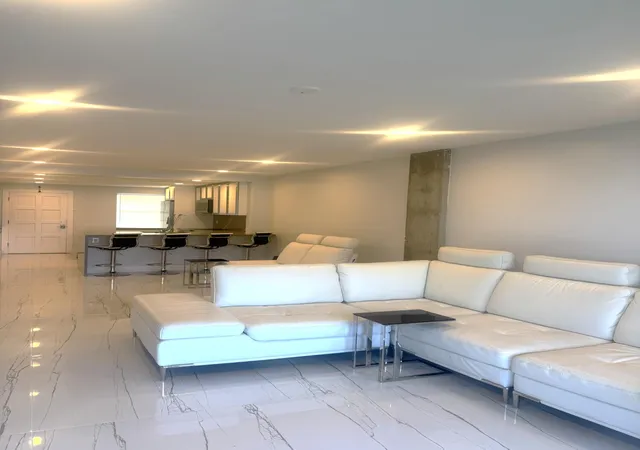 4th image of 105 Paradise Harbour Blvd, South Palm Beach, FL 33408