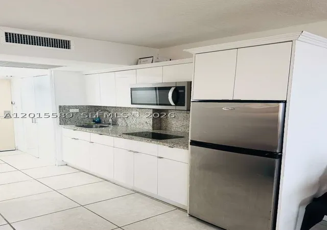 Photo 3 of Condo for sale at 19201 Collins Ave #841, Sunny Isles Beach, FL 33160 | MLS# A12015589 | Listing updated on 2026-06-28