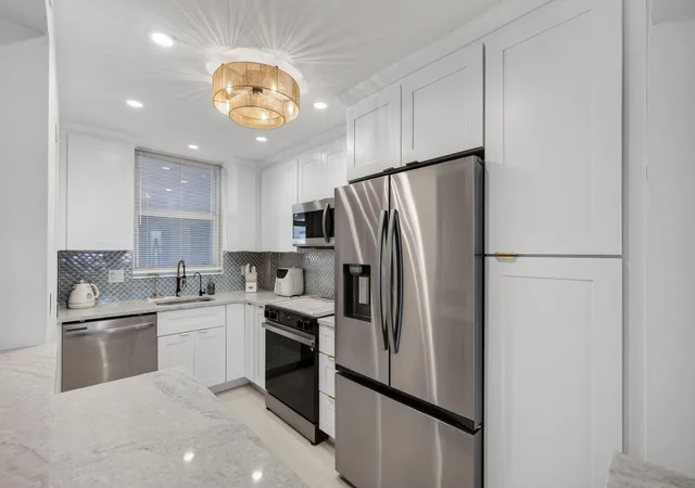 Homes for sale in North Palm Beach, FL | 100 Paradise Harbour Blvd #307, North Palm Beach, FL 33408 | MLS# B26026420