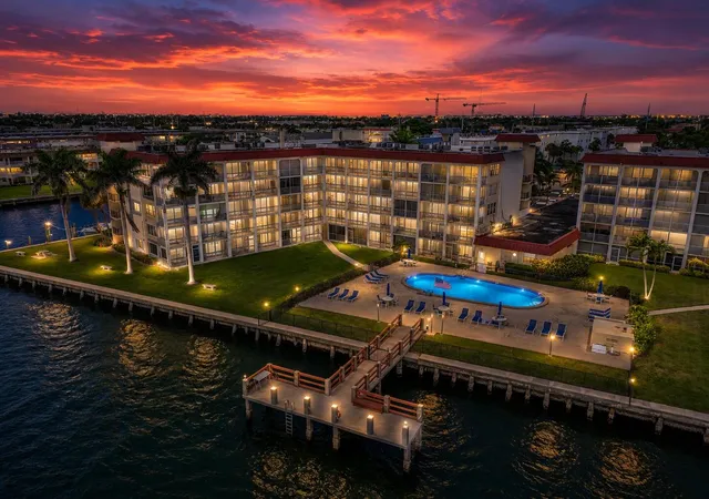 Homes for sale in North Palm Beach, FL | 100 Paradise Harbour Blvd #307, North Palm Beach, FL 33408 | MLS# B26026420