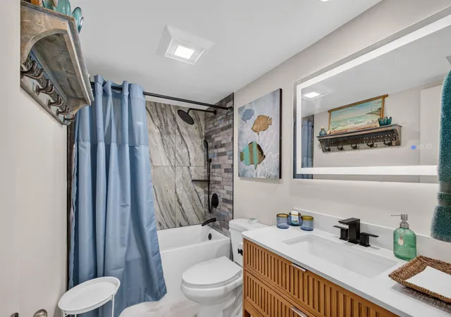 Homes for sale in North Palm Beach, FL | 100 Paradise Harbour Blvd #307, North Palm Beach, FL 33408 | MLS# B26026420