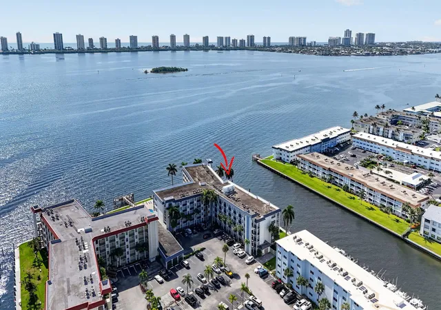 Homes for sale in North Palm Beach, FL | 100 Paradise Harbour Blvd #307, North Palm Beach, FL 33408 | MLS# B26026420