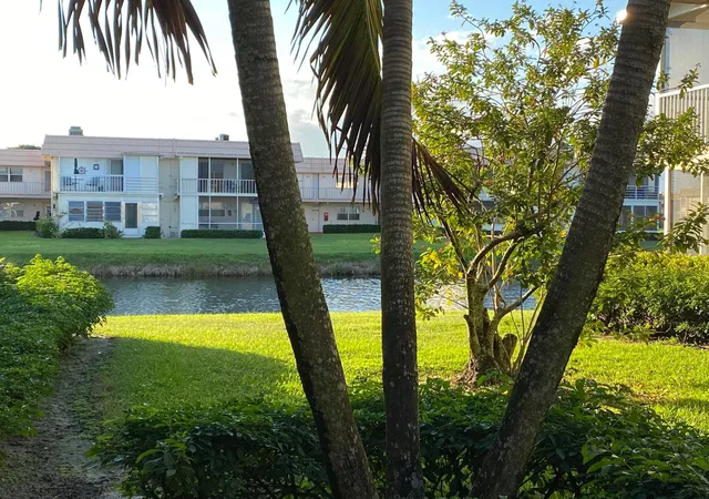 Homes for sale in Delray Beach, FL | 259 Saxony F Cirs, Delray Beach, FL 33446
