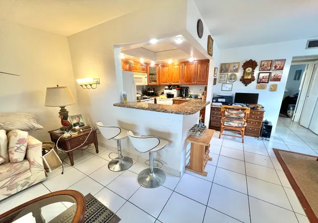 Homes for sale in Delray Beach, FL | 259 Saxony F Cirs, Delray Beach, FL 33446