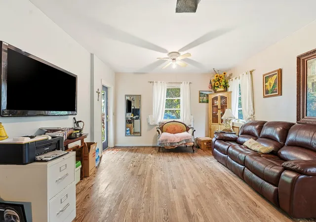 5th image of 515 Biscayne Dr, West Palm Beach, FL 33401 | MLS# B26026528