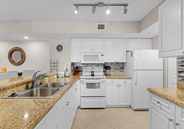 3rd image of 272 Village Blvd #7109, Tequesta, FL 33469 | MLS# B26026553