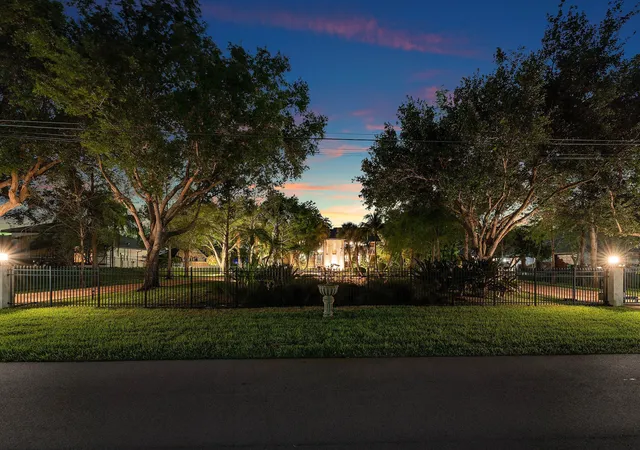 5th image of 6002 Nw 74Th Ter, Parkland, FL 33067 | MLS# B26026725
