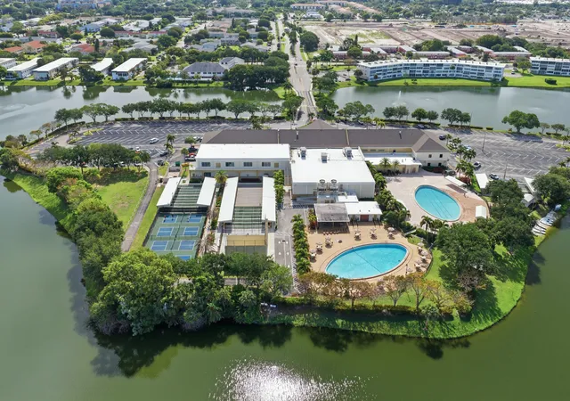 2nd image of 70 Bedford, West Palm Beach, FL 33417