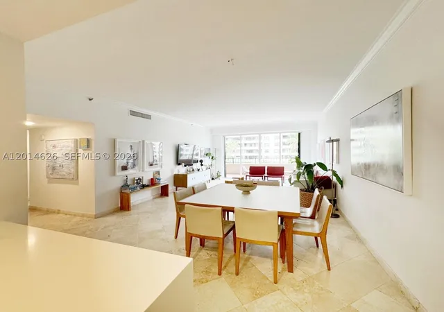 4th image of 201 Crandon Blvd #424, Key Biscayne, FL 33149 | MLS# A12014626