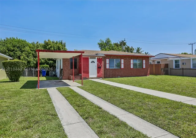 2nd image of 921 Ne 159th St, North Miami Beach, FL 33162 | MLS# A12010440