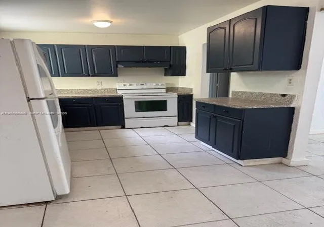 3rd image of 1766 Nw 34Th Avenue, Lauderhill, FL 33311 | MLS# A12016586