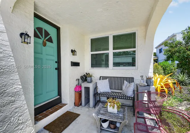 Homes for sale in Lake Worth, FL | 1224 N K St, Lake Worth, FL 33460 | MLS# A12016585