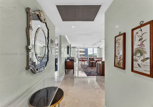 Photo 2 of Condo for sale at 5225 Collins Ave #1519, Miami Beach, FL 33140 | MLS# A12010289 | Listing updated on 2026-05-11