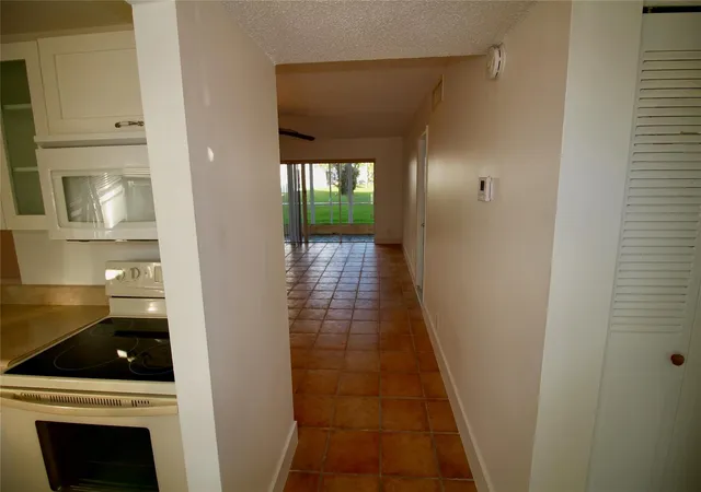 2nd image of 600 Ne 2nd St #Unit 107, Dania Beach, FL 33004 | MLS# B26026979