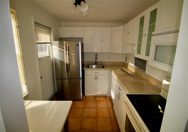 4th image of 600 Ne 2Nd St #Unit 107, Dania Beach, FL 33004 | MLS# B26026979