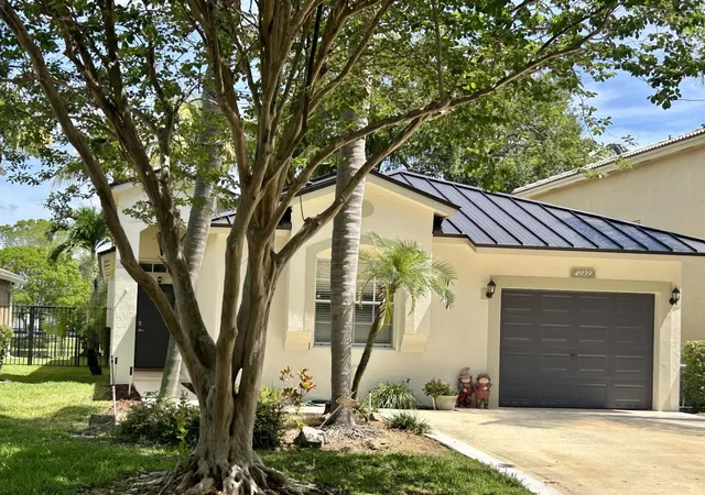 2nd image of 4939 Pelican St, Coconut Creek, FL 33073 | MLS# B26027035