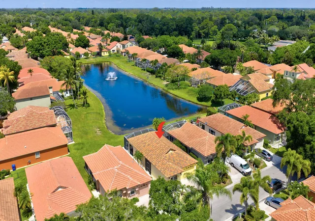 2nd image of 2097 Bonisle Cir, Riviera Beach, FL 33418 | MLS# B26027081