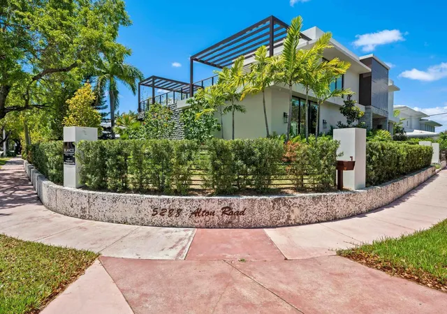 33rd image of 5288 Alton Rd #3, Miami Beach, FL 33140 | MLS# B26027093