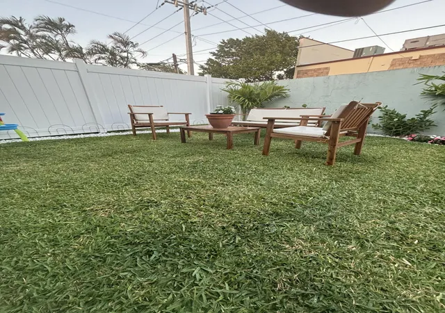 Homes for sale in Deerfield Beach, FL | 262 Se 9th Ave #1-4, Deerfield Beach, FL 33441 | MLS# B26027127