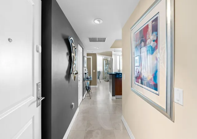 2nd image of 350 Se 2Nd St, North Lauderdale, FL 33301