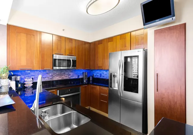 5th image of 350 Se 2Nd St, North Lauderdale, FL 33301