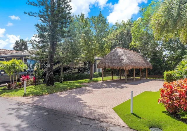 Photo 3 of Land for sale at 22 S Cortez Dr, Margate, FL 33068 | MLS# A12017107 | Listing updated on 2026-08-18