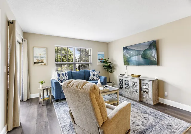 Homes for sale in Palm Beach Gardens, FL | 5510 Tamberlane Cir #242, Palm Beach Gardens, FL 33418 | MLS# B26027335