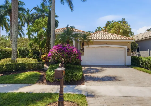 2nd image of 16197 Villa Vizcaya Pl, Delray Beach, FL 33446 | MLS# B26027380