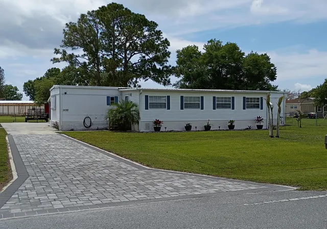 2nd image of 2130 Se 24th Blvd, Okeechobee, FL 34974 | MLS# B26027462