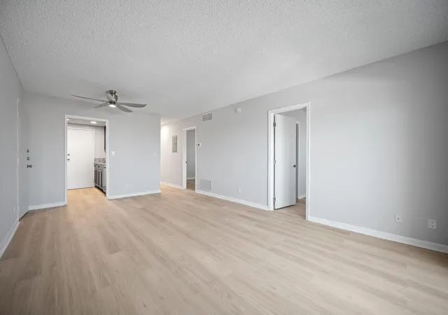 5th image of 900 Ne 18Th Ave #1407, Fort Lauderdale, FL 33304 | MLS# B26027528