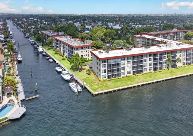 Homes for sale in Lighthouse Point, FL | 3100 Ne 48th Ct #214, Lighthouse Point, FL 33064 | MLS# B26027572