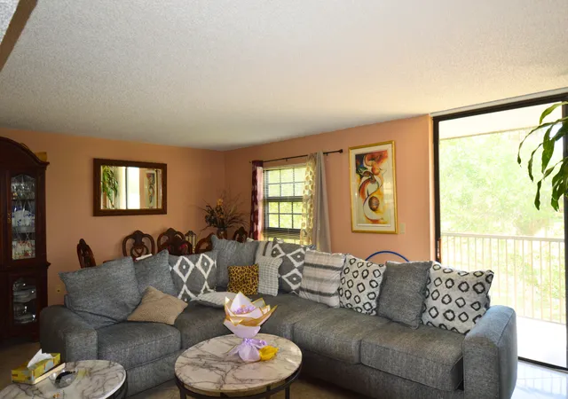 5th image of 5570 Nw 44Th St #318a, Lauderhill, FL 33319 | MLS# B26027583
