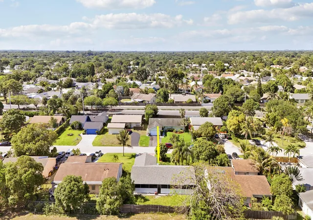 58th image of 3336 Ave Villandry, Delray Beach, FL 33445 | MLS# B26027613
