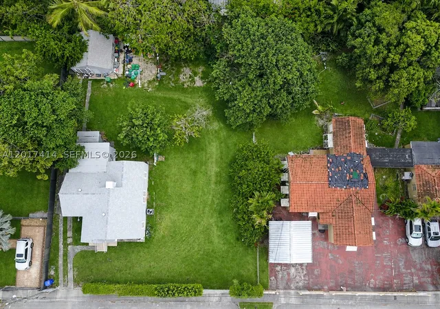 3rd image of 26Th St 26Th St, Miami, FL 33142 | MLS# A12017414