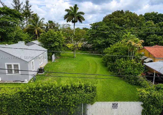 4th image of 26Th St 26Th St, Miami, FL 33142 | MLS# A12017414