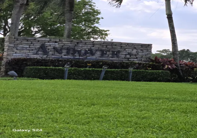 Homes for sale in Lake Worth, FL | 10291 N Andover Coach Ln #B2, Lake Worth, FL 33449 | MLS# B26027693