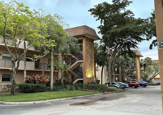 Homes for sale in Tamarac, FL | 6090 N Sabal Palm Blvd #110, Tamarac, FL 33319 | MLS# B26027773