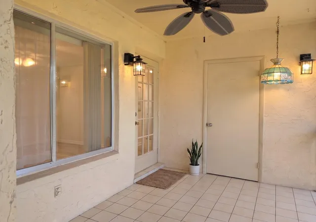 2nd image of 327 Pine Ridge Cir #B-2, Greenacres, FL 33463 | MLS# B26027825