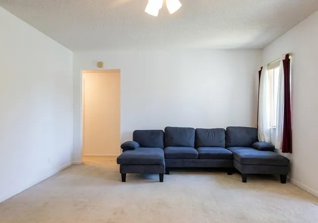 5th image of 327 Pine Ridge Cir #B-2, Greenacres, FL 33463 | MLS# B26027825