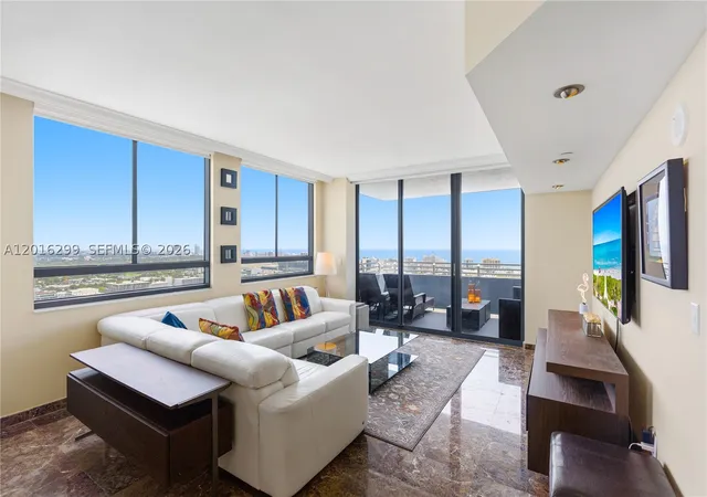 Homes for sale in Miami Beach, FL | 1330 West Ave #PH05, Miami Beach, FL 33139 | MLS# A12016299